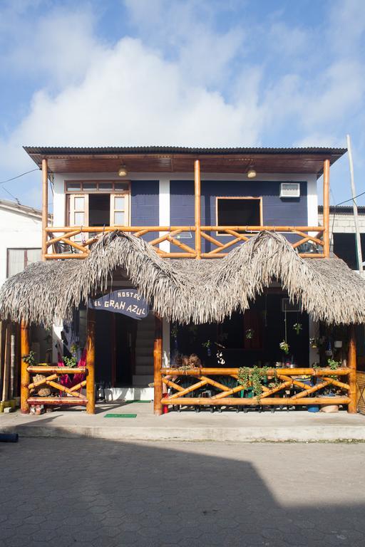 Hostel El Gran Azul Olon Exterior photo
